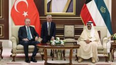 أردوغان وصل إلى الكويت في مستهل جولة خليجية