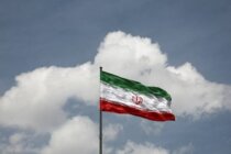 مستشار الخامنئي: إذا استولى الأميركيون على أي نقاط في إيران فقد تدخل إيران حرباً هجومية بدلاً من حرب دفاعية