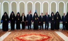 الرئيس عون وكنعان عزّيا الكاثوليكوس آرام الأول كشيشيان بوفاة شقيقه