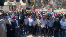 أهالي البلدات المحتلة والمتضررة أمام سراي النبطية: لعودة النازحين وإعادة الإعمار ودفع بدلات الإيواء