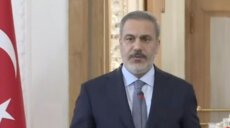فيدان: تركيا تتواصل مع إيران والولايات في مسعى إلى إنهاء الحرب في الشرق الأوسط