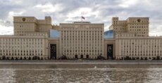 الدفاع الروسية: استهدفنا منشآت صناعية عسكرية ومصفاة نفط وسفينة شحن في أوكرانيا