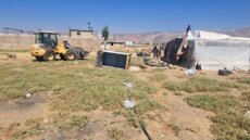 مصلحة الليطاني: باشرنا إزالة مخيم غير قانوني للنازحين يقع ضمن نطاق المنصورة وغزة