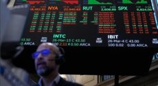 رويترز: ارتفاع العقود الآجلة من مؤشرات ستاندرد آند بورز 0.15% وداو جونز 0.16% وناسداك 0.24%