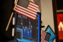 الأسهم الأميركية تراجعت بفعل هبوط شركات التكنولوجيا