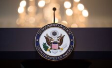 خارجية أميركا: فرضنا قيودا على تأشيرات دخول الولايات المتحدة على 18 مسؤولا إيرانيا وأفراد أسرهم المباشرين