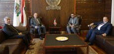 وزير الدفاع عرض مع سفير موريتانيا سبل تعزيز التعاون الثنائي واستقبل رئيس ديوان المحاسبة