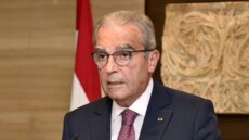 الخازن في عيد المقاومة والتحرير: للتمسك بالوحدة الوطنية والاحتضان الكامل للدولة