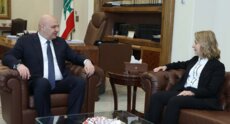 الرئيس عون عرض مع سفيرة لبنان في يريفان الدعوة التي تلقاها من نظيره الأرميني للمشاركة في