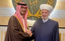 بخاري زار دريان: السعودية تقوم بمساعيها الدبلوماسية لمساعدة لبنان في محنته وتقف دائمًا إلى جانبه