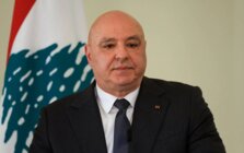 عون دان الاعتداءات على البحرين والكويت: لاعتماد الحوار والدبلوماسية كسبيل لحل النزاعات