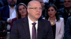 وزير العمل أصدر تعميما لتبسيط الاجراءات وتسهيل انجاز معاملات المواطنين