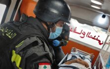الدفاع المدني: اجلاء 47 مواطناً ونقل 16 شهيداً و12 جريحاً جراء الاعتداءات على منطقة النبطية