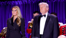 جهاز الخدمة السرية الأميركي: ترامب والسيدة الأولى بأمان واحتجاز شخص واحد بعد حادث إطلاق النار