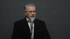 فياض خلال وقفة أمام السفارة الإيرانية في بيروت: على الدولة اللبنانية مراجعة مواقفها لأن مسلسل التنازل للعدو لا يفضي الى شيء