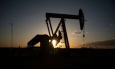 أسعار النفط ارتفعت أكثر من 4% وخام برنت تجاوز 94 دولارا للبرميل