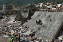 جنرال أميركي: الجيش الأميركي ينشر أكثر من 900 فرد في فنزويلا لدعم جهود الإغاثة من الزلازل