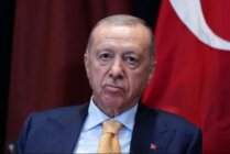 أردوغان يبدي أسفه لعدم نجاح المساعي إلى فتح هرمز