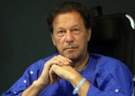 المحكمة العليا في باكستان أمرت بنقل عمران خان من السجن إلى المستشفى