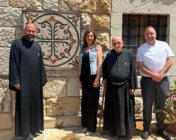 أربع لوحات فسيفسائية جديدة نُفّذت بإشراف المعهد الفني الأنطوني تزيّن دير مار يوحنا القلعة في بيت مري