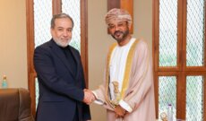 خارجية إيران: عراقجي ونظيره العماني بحثا هاتفيا أمن الملاحة في مضيق هرمز وناقشا التعاون الاقليمي لمنع التصعيد