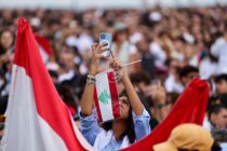 لبنان النور وأبَد لاوُن