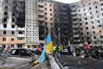زيلينسكي: 22 مفقودًا بعد ضربة روسيّة على تيرنوبيل خلّفت 26 قتيلًا وأكثر من 90 جريحًا
