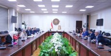 وزير العمل يلتقي نظيره المصري في القاهرة ويبحث معه تطوير التعاون وتنظيم العمالة بين البلدين