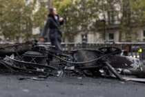 الشرطة الفرنسية: حظر تجول في بعض أحياء باريس من الساعة 11 مساء الاثنين حتى السادسة صباح الثلاثاء