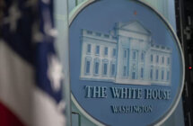 البيت الأبيض: سيكون من الحكمة أن تبرم إيران اتفاقا مع ترامب