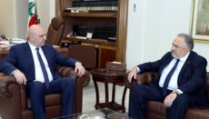الرئيس عون اطلع من رئيس هيئة الطيران المدني على وضع مطار بيروت واستقبل غازي العريضي