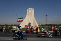 وول ستريت جورنال: المفاوضون يضغطون على إيران لتقديم تنازلات