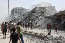 موقع واللا عن هيئة الأركان الإسرائيلية: بدأنا عملية مكثفة بنيران متنوعة في غزة وهذه هي البداية