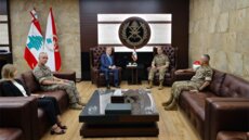 العماد هيكل بحث مع سفير فرنسا الجديد تحضيرات عقد مؤتمر دعم الجيش