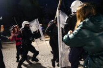 احتجاجات جديدة في عاصمة ألبانيا رغم إجراءات للحد من الاضطرابات