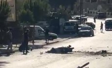 النشرة: مسيرة استهدفت دراجة نارية في حي المسلخ ببنت بجبيل وسقوط اصابات بينهم اطفال