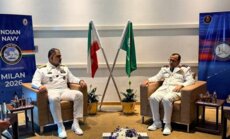 قائد القوات البحرية الإيرانية بحث مع نظيرَيه الروسي والسعودي في الهند سبل تعزيز التعاون