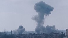 سحب جثة شهيد جراء الغارات على المساكن الشعبية في صور والبحث جار عن مفقودين