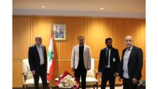 طائرة تابعة لشركة خطوط 