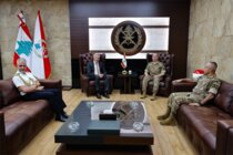 العماد هيكل التقى نائب رئيس أركان الدفاع البريطاني وبحث مع السفير الألماني مرحلة ما بعد